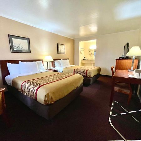 Passport Inn Somers Point - Somers Point Eksteriør bilde