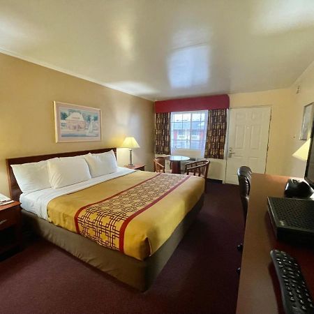 Passport Inn Somers Point - Somers Point Eksteriør bilde
